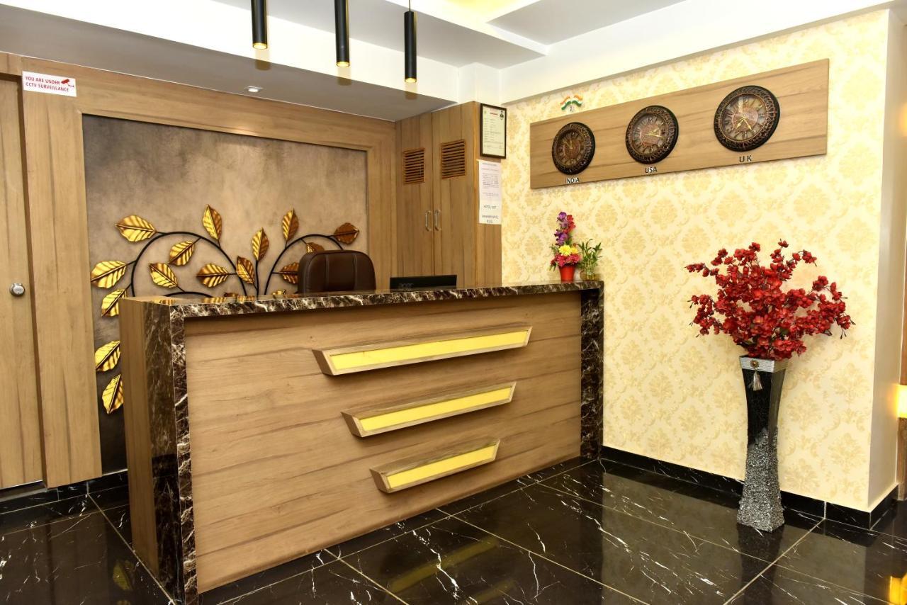 Hotel Royal King By Sky Stays Amhedabad Dış mekan fotoğraf